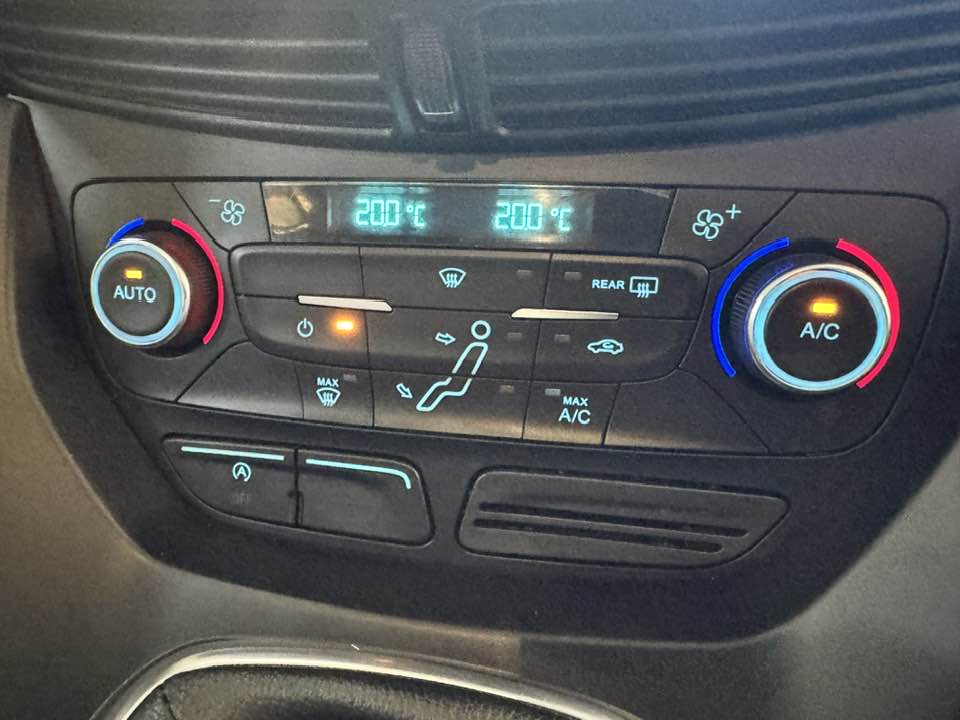 id1004p15.jpg
