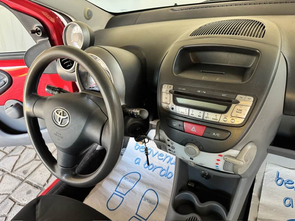 id1007p8.jpg