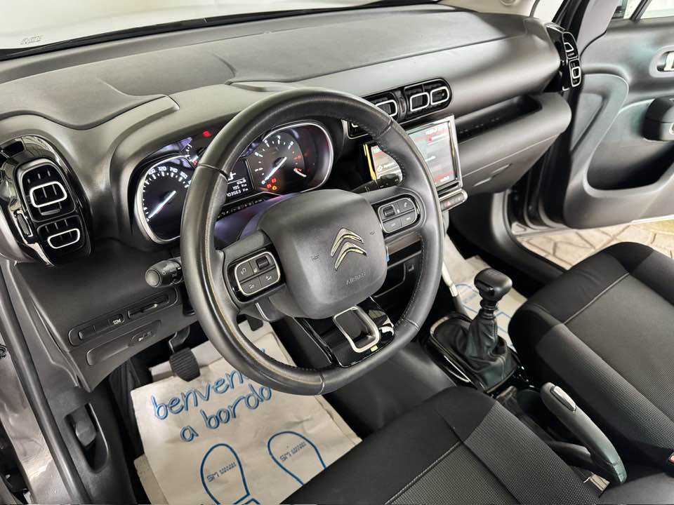 id1018p3.jpg