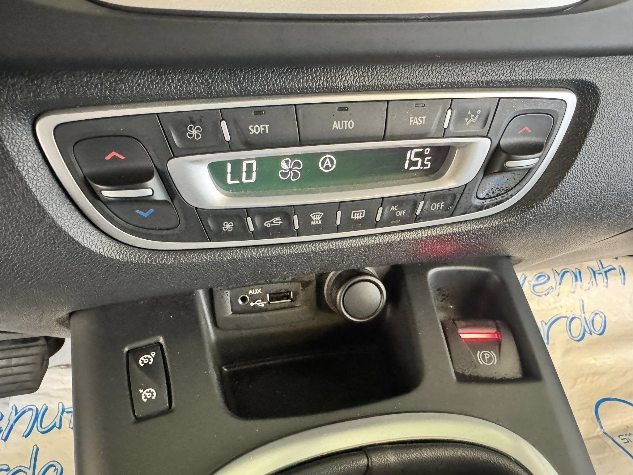id1024p7.jpg