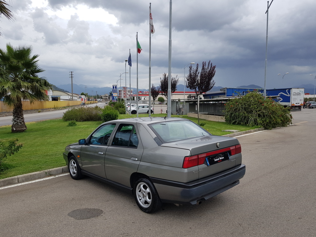 id389p12.jpg